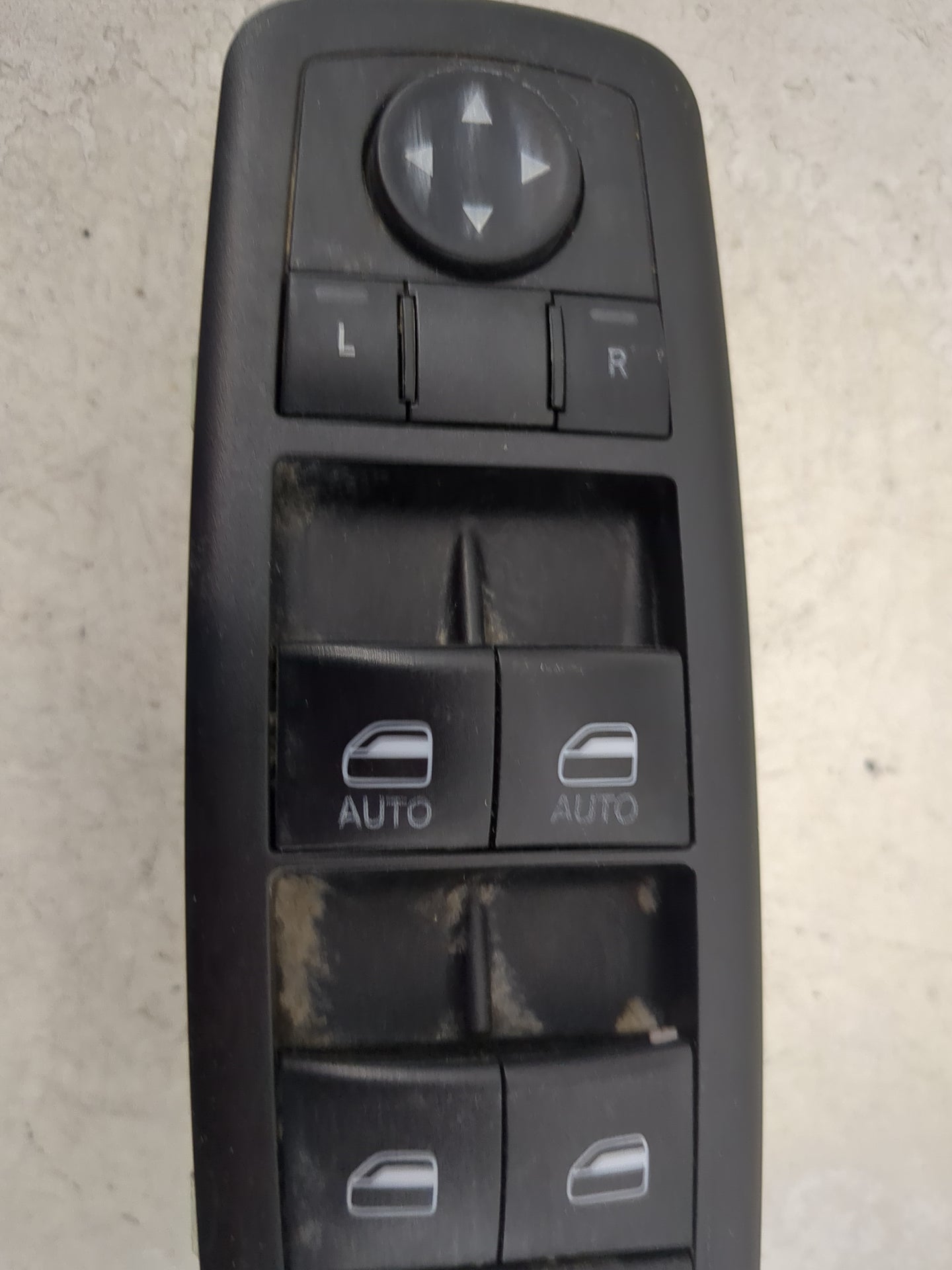 2018 Dodge Ram 2500 Master Power Window Switch Replacement Driver Side Left P/N:P56046823AE Fits OEM Used Auto Parts - Oemus