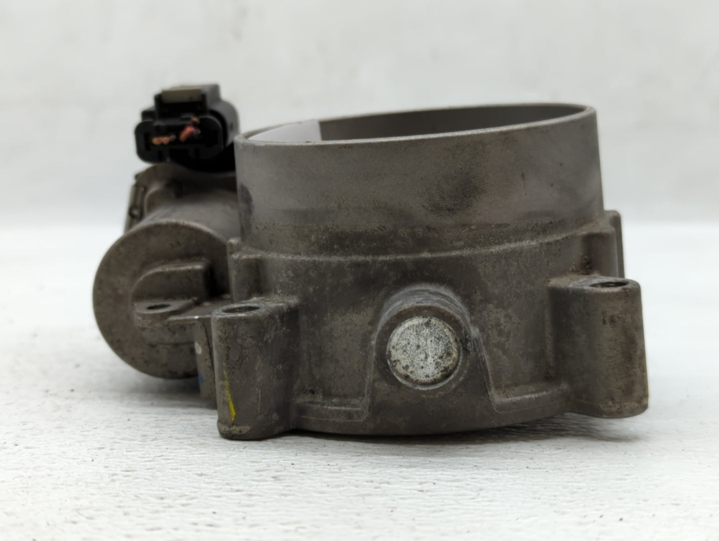 2018 Dodge Ram 2500 Throttle Body P/N:53034251AB Fits Fits 2012 2013 2014 2015 2016 2017 2019 2020 2021 2022 OEM Used Auto P