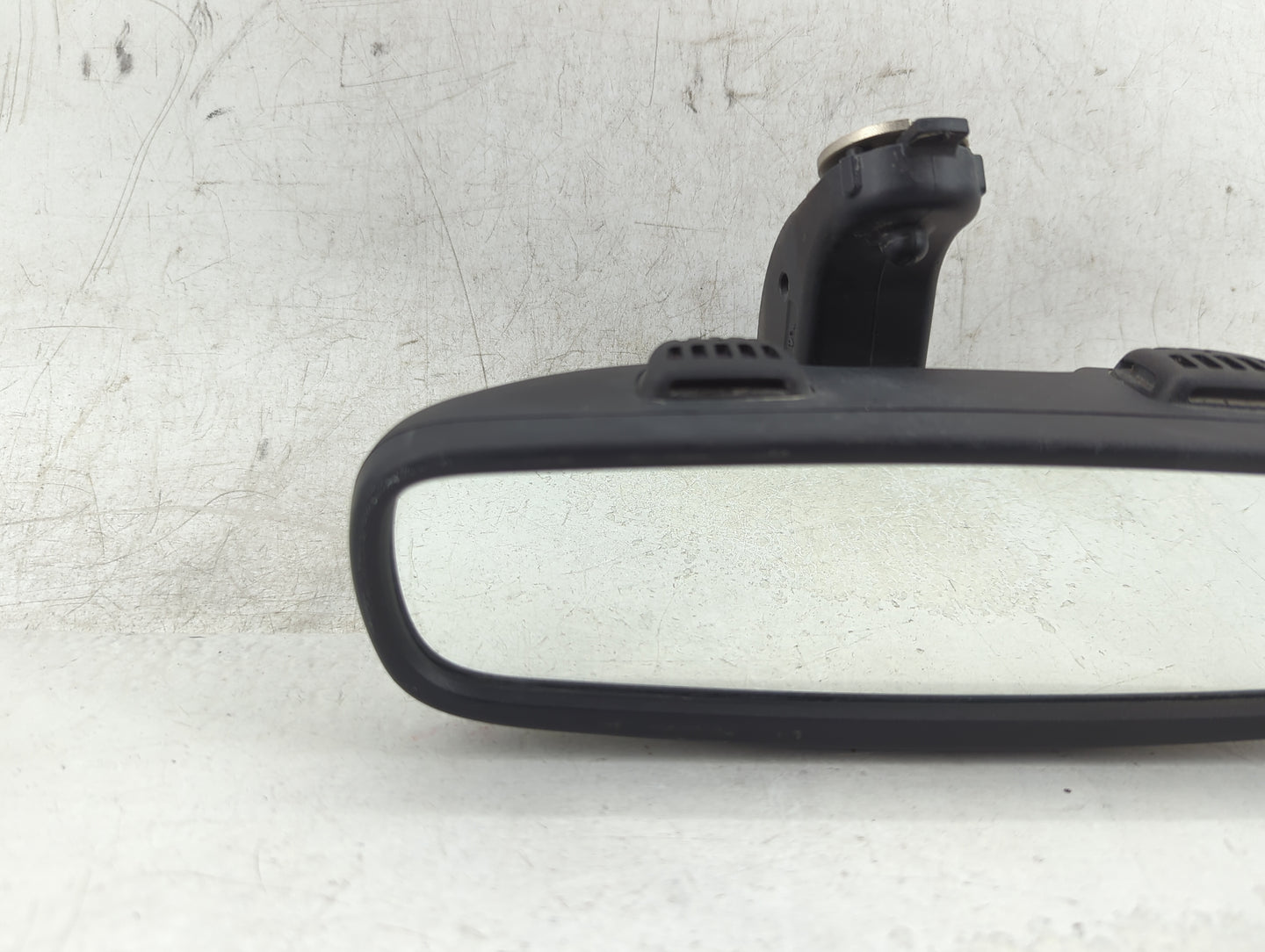 2018 Fiat 500 Interior Rear View Mirror Replacement OEM P/N:E11048418 55112980AB Fits OEM Used Auto Parts - Oemusedautoparts