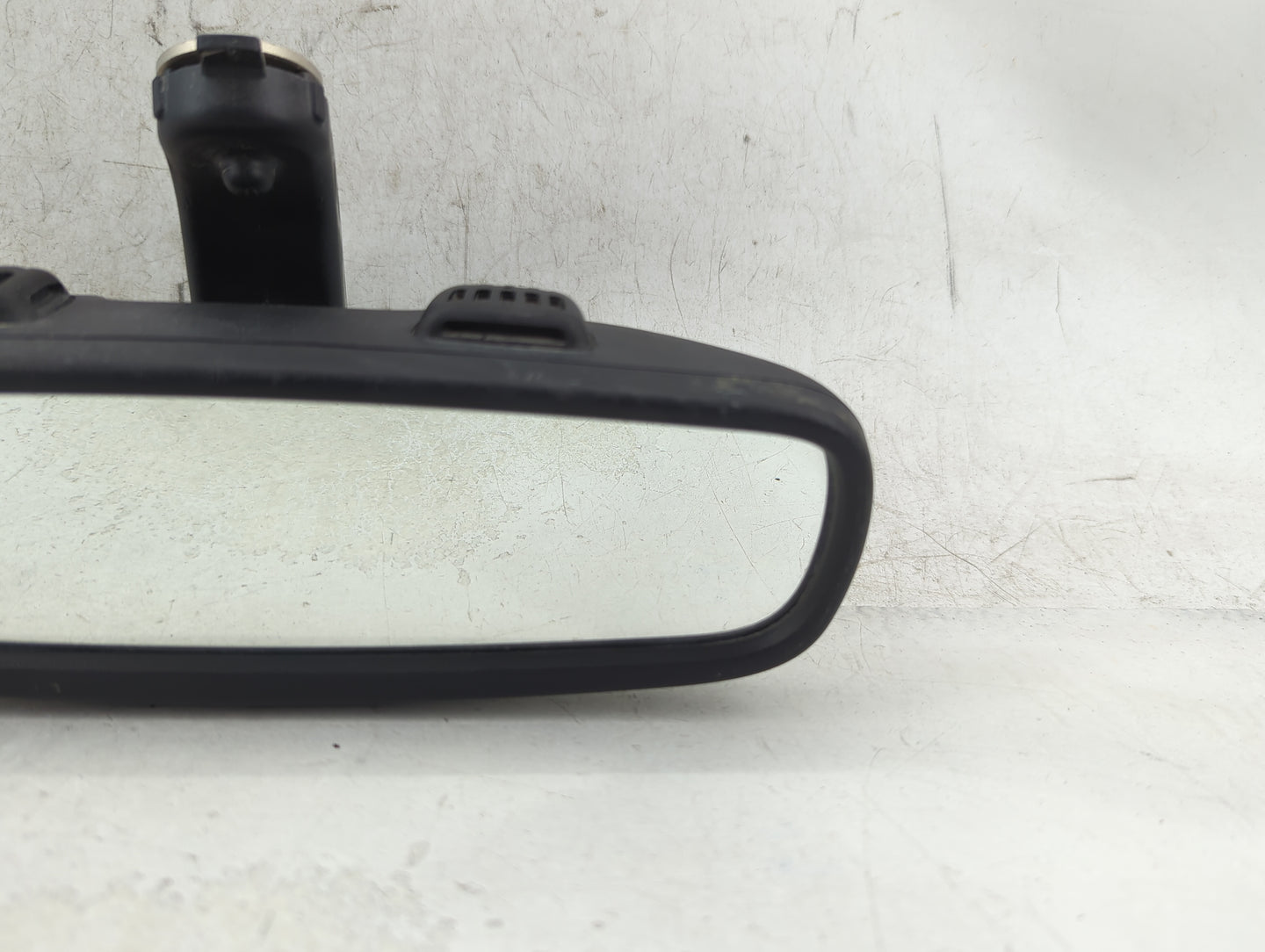 2018 Fiat 500 Interior Rear View Mirror Replacement OEM P/N:E11048418 55112980AB Fits OEM Used Auto Parts - Oemusedautoparts