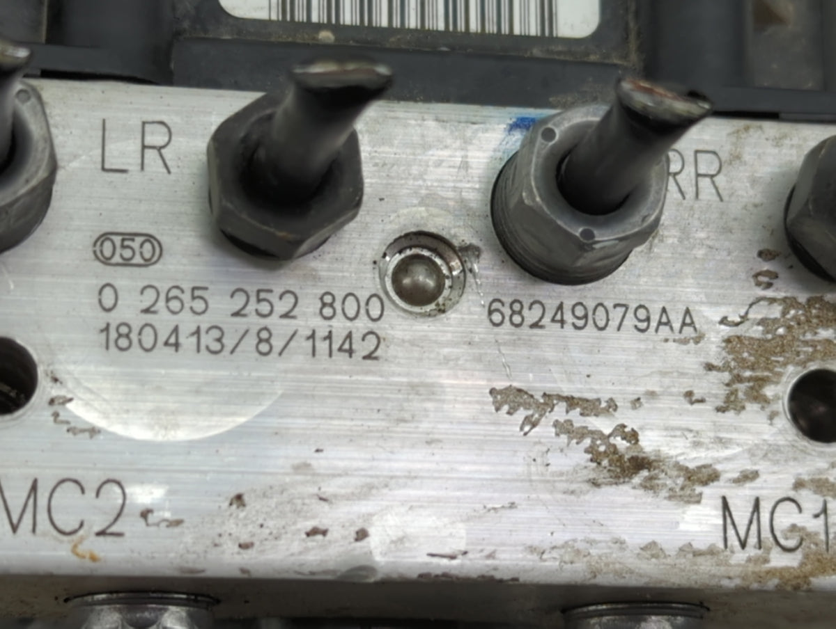2018 Fiat 500 Anti-Lock Brake ABS Pump Module Actuator OEM P/N:0265252800 Fits OEM Used Auto Parts - Oemusedautoparts1.com