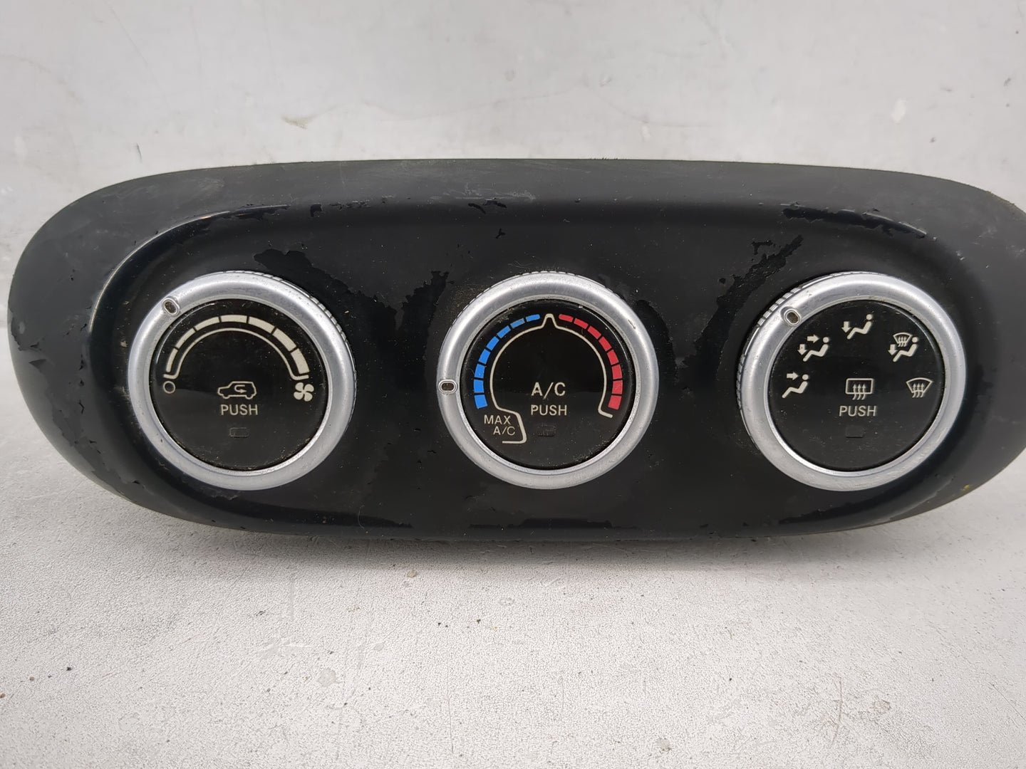2018 Fiat 500 Climate Control Module Temperature AC/Heater Replacement P/N:07356568380 Fits OEM Used Auto Parts - Oemusedaut