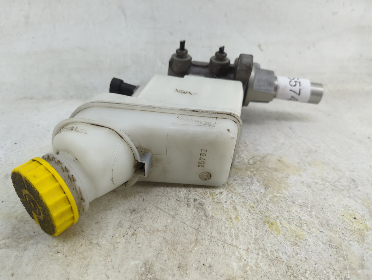 Fiat 500 Brake Master Cylinder 1496574 - Oemusedautoparts1.com
