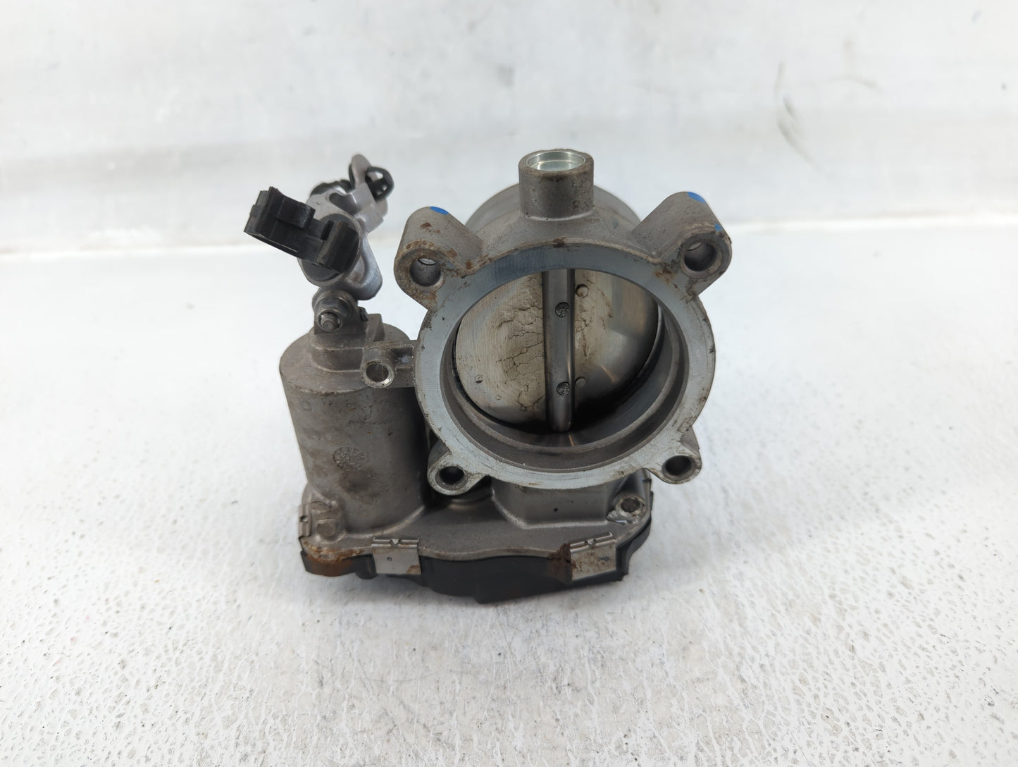 2013-2017 Fiat 500 Throttle Body P/N:04891970AB Fits Fits 2013 2014 2015 2016 2017 OEM Used Auto Parts - Oemusedautoparts1.c