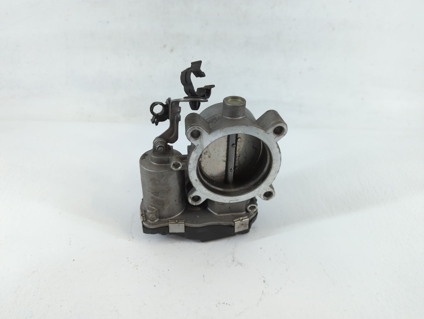 2013-2017 Fiat 500 Throttle Body P/N:04891970AB Fits Fits 2013 2014 2015 2016 2017 OEM Used Auto Parts - Oemusedautoparts1.c