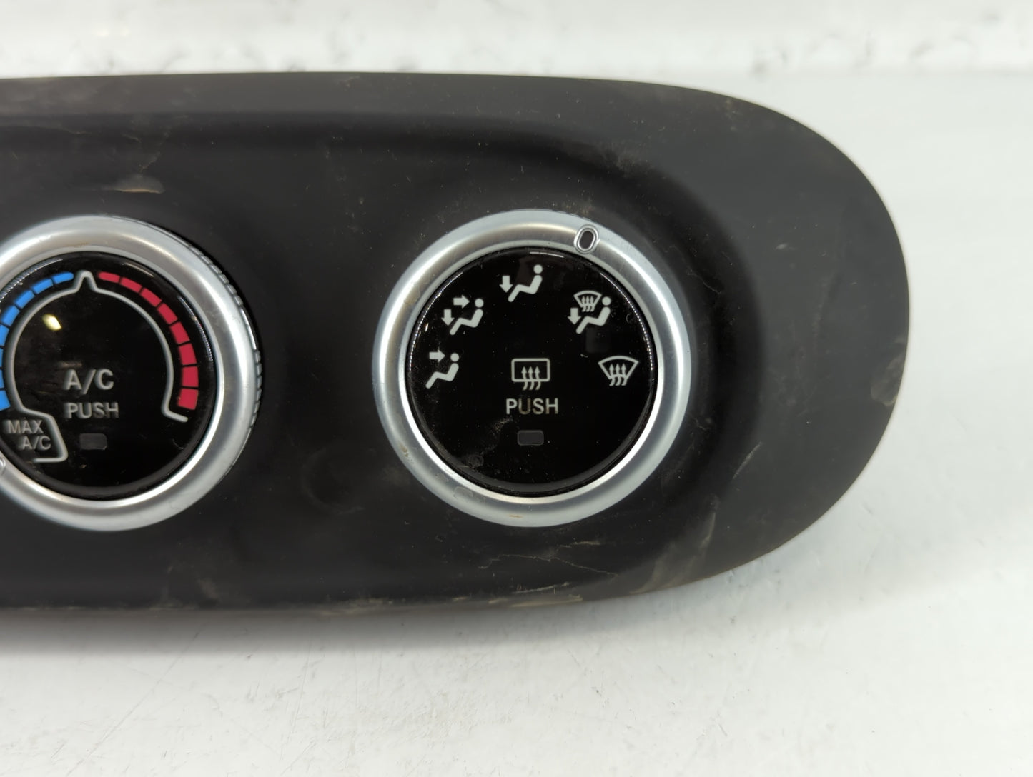 2018 Fiat 500 Climate Control Module Temperature AC/Heater Replacement P/N:07356568380 Fits OEM Used Auto Parts - Oemusedaut