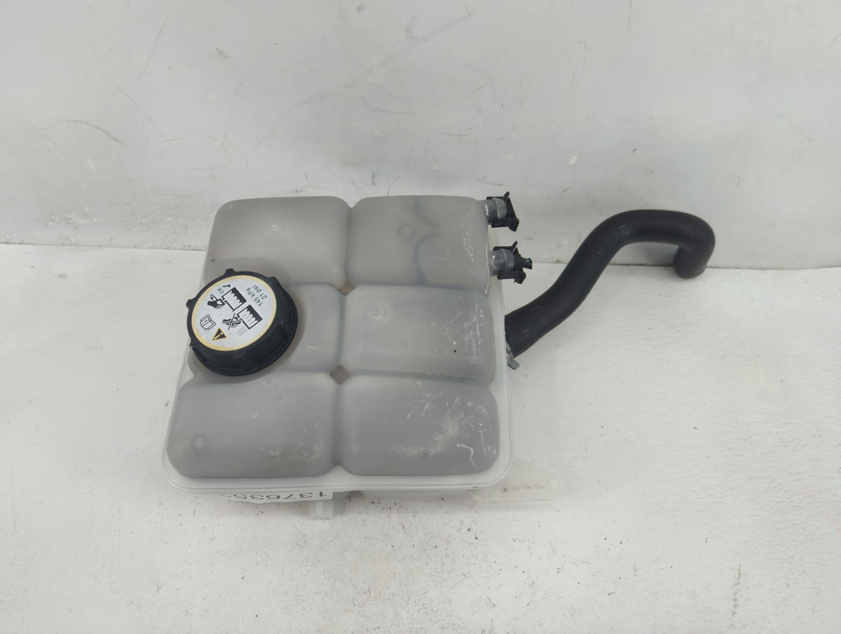 2013-2018 Ford C-max Radiator Coolant Overflow Expansion Tank Bottle 1376353 - Oemusedautoparts1.com