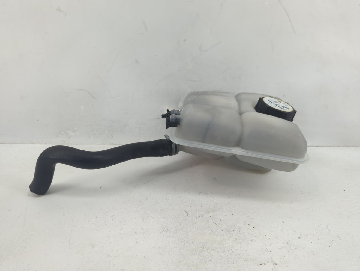 2013-2018 Ford C-max Radiator Coolant Overflow Expansion Tank Bottle 1376353 - Oemusedautoparts1.com