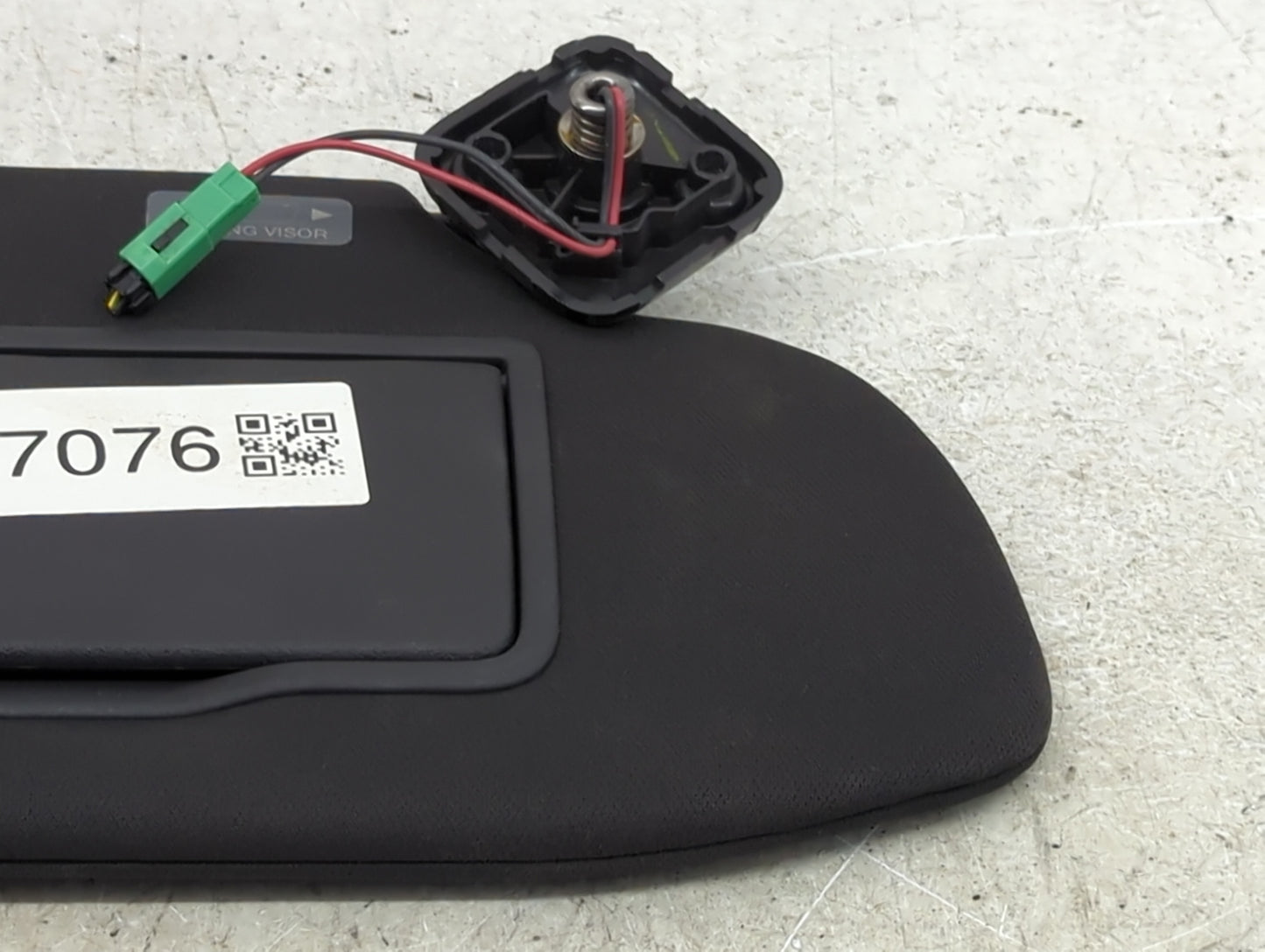 2013-2018 Ford C-Max Sun Visor Shade Replacement Passenger Right Mirror Fits Fits 2013 2014 2015 2016 2017 2018 OEM Used Aut
