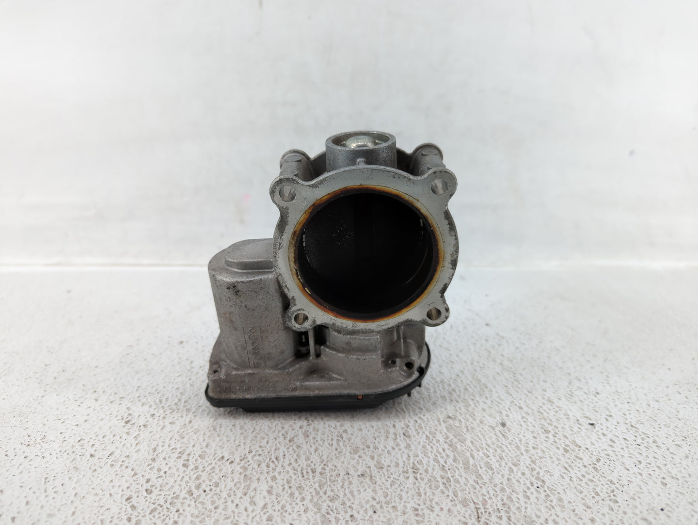 2013-2018 Ford C-Max Throttle Body P/N:DS7E-9F991-AJ Fits Fits 2013 2014 2015 2016 2017 2018 2019 2020 2021 2022 OEM Used Au