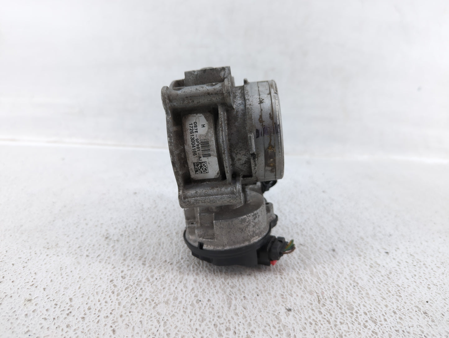 2013-2018 Ford C-Max Throttle Body P/N:DS7E-9F991-AJ Fits Fits 2013 2014 2015 2016 2017 2018 2019 2020 2021 2022 OEM Used Au