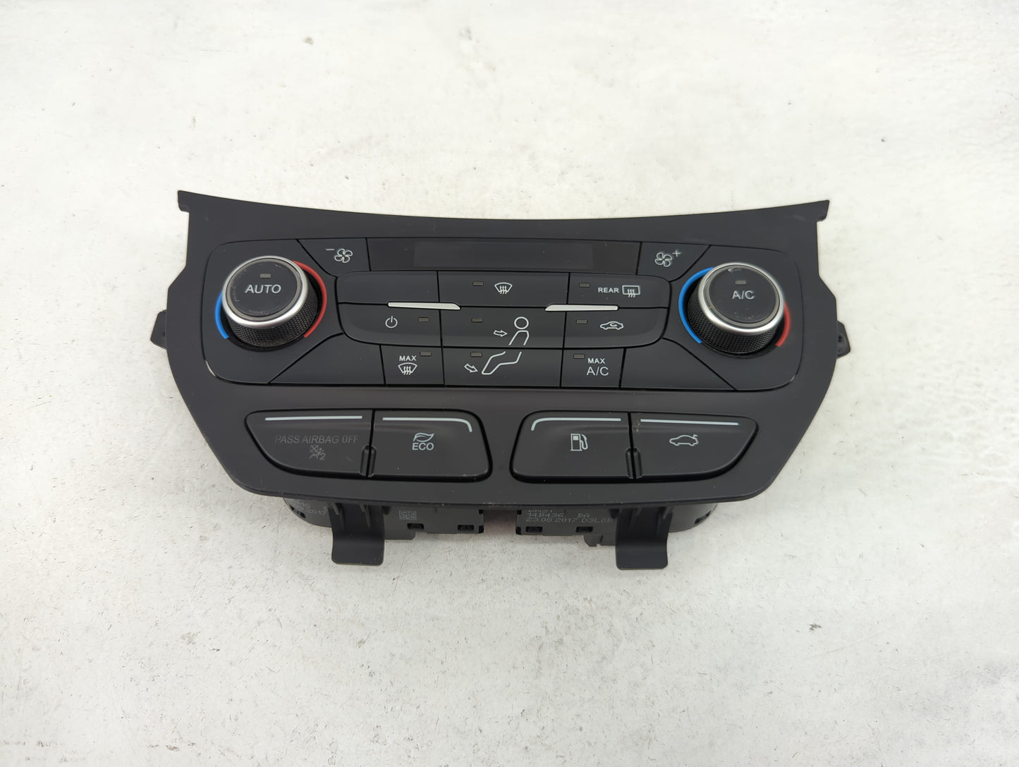 2018 Ford Cmax Climate Control Module Temperature AC/Heater Replacement P/N:HM5T-18C612-AC Fits Fits 2017 OEM Used Auto Part