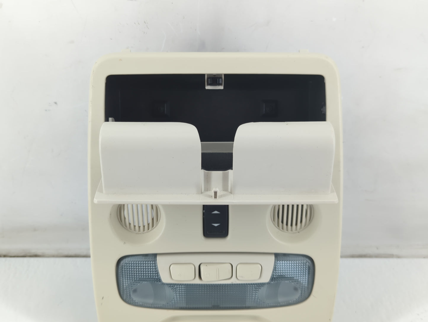 2018 Ford Ecosport Overhead Roof Console 1092452 - Oemusedautoparts1.com