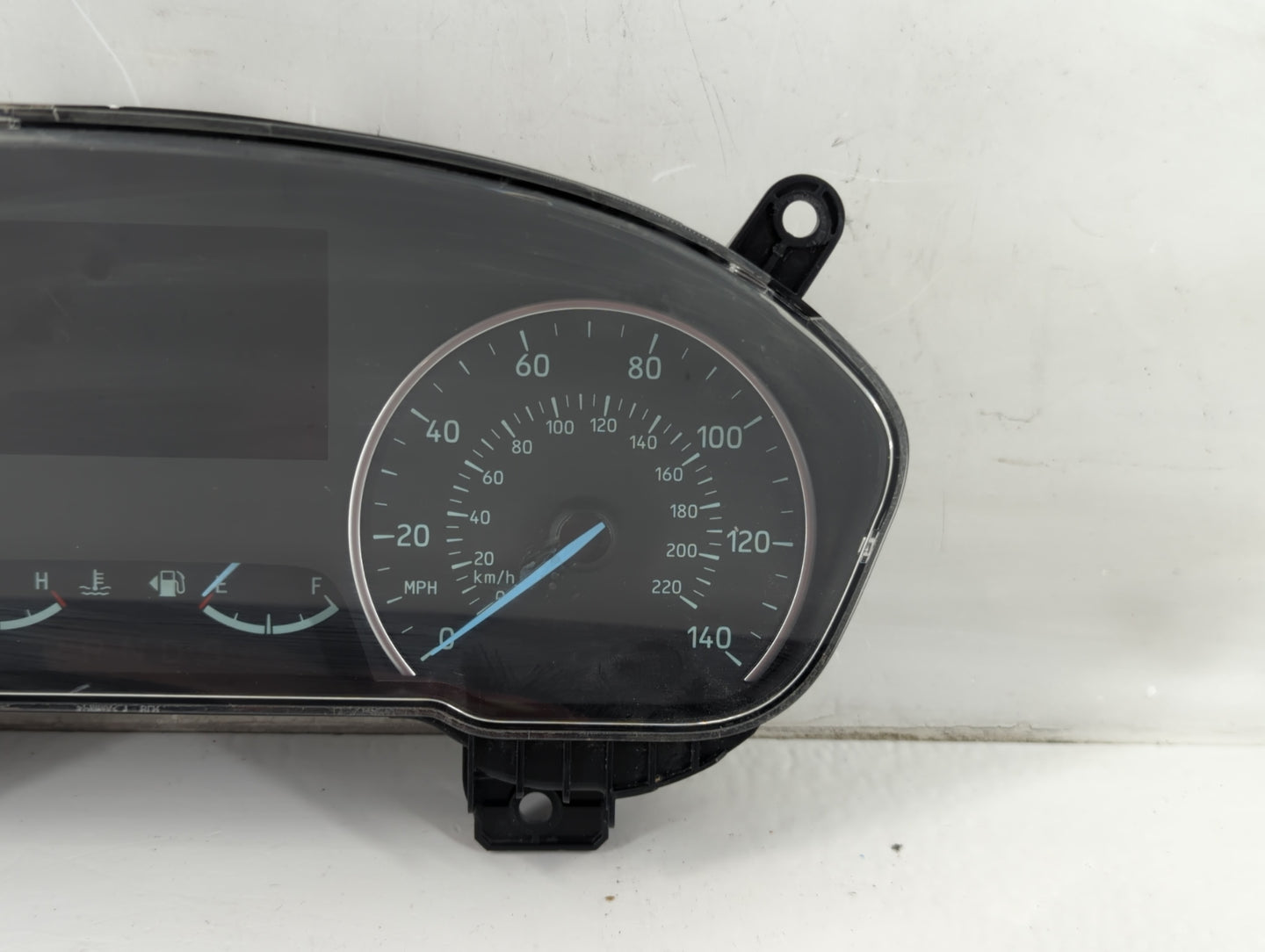 2018-2019 Ford Ecosport Instrument Cluster Speedometer Gauges P/N:GN15-10849-BPG Fits Fits 2018 2019 OEM Used Auto Parts - O