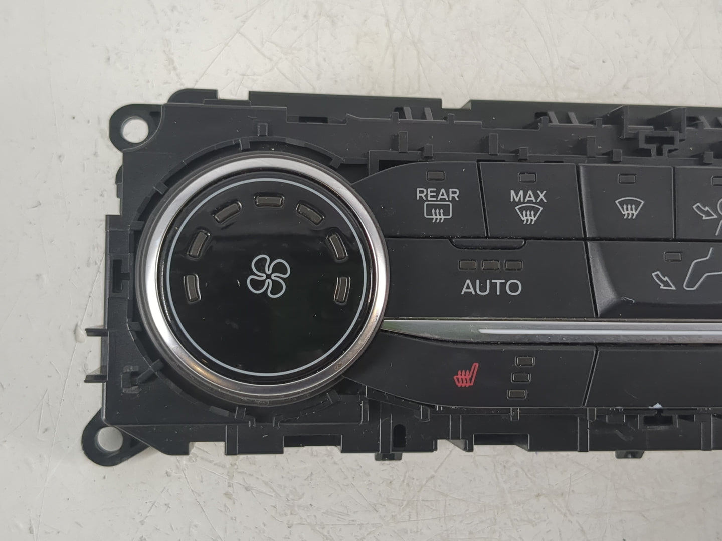 2018-2020 Ford Ecosport Climate Control Module Temperature AC/Heater Replacement P/N:GN15-18612-CG Fits Fits 2018 2019 2020 
