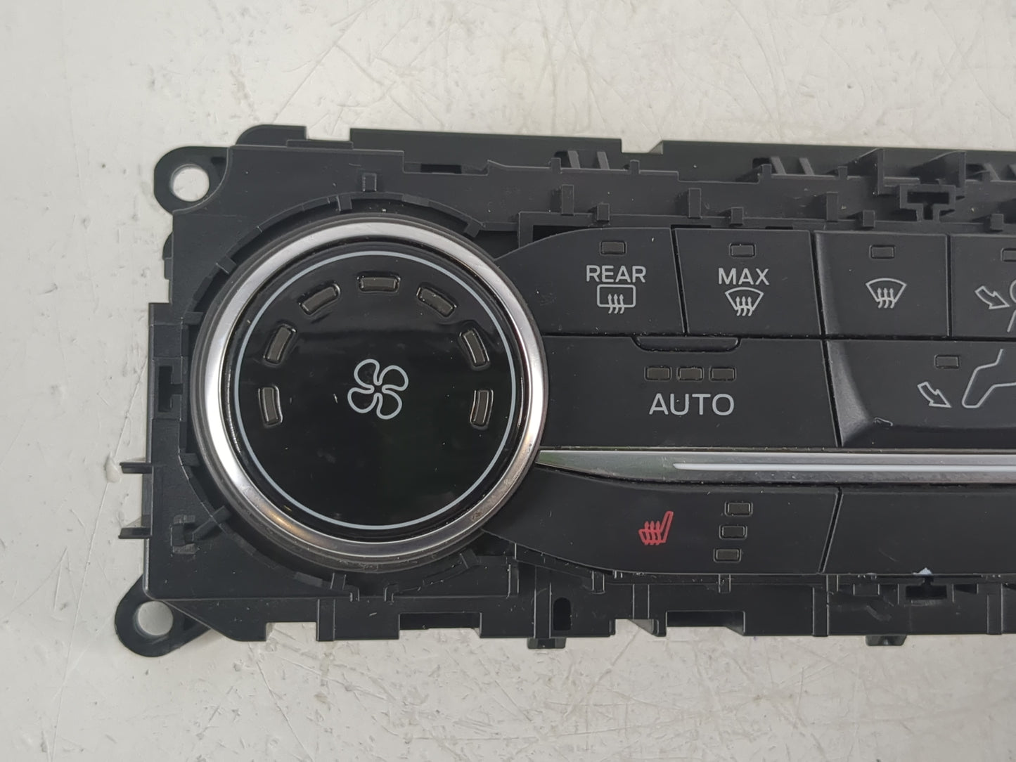 2018-2020 Ford Ecosport Climate Control Module Temperature AC/Heater Replacement P/N:GN15-18612-CG Fits Fits 2018 2019 2020 