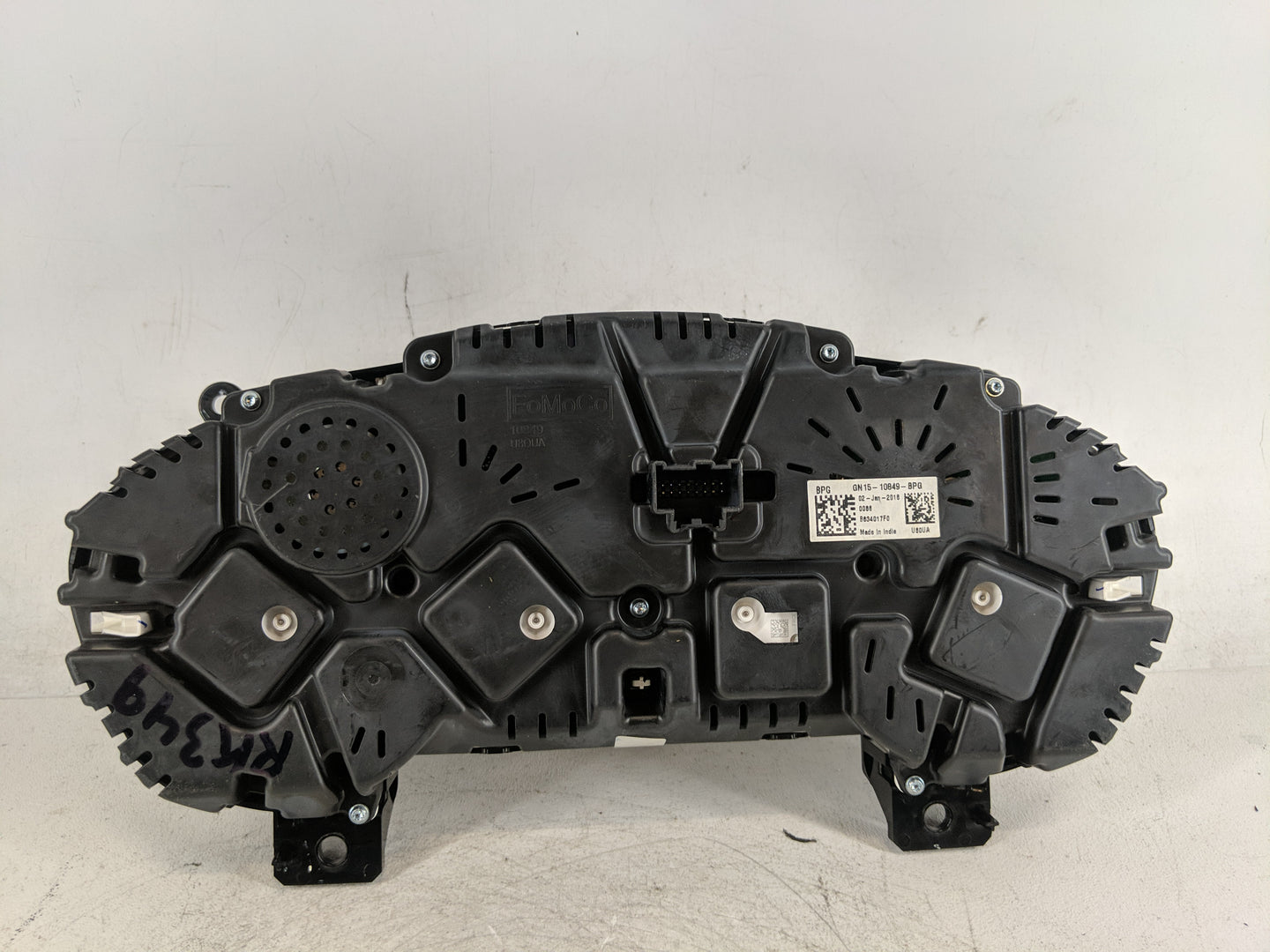 2018-2019 Ford Ecosport Instrument Cluster Speedometer Gauges P/N:GN15-10849-BPG Fits Fits 2018 2019 OEM Used Auto Parts - O