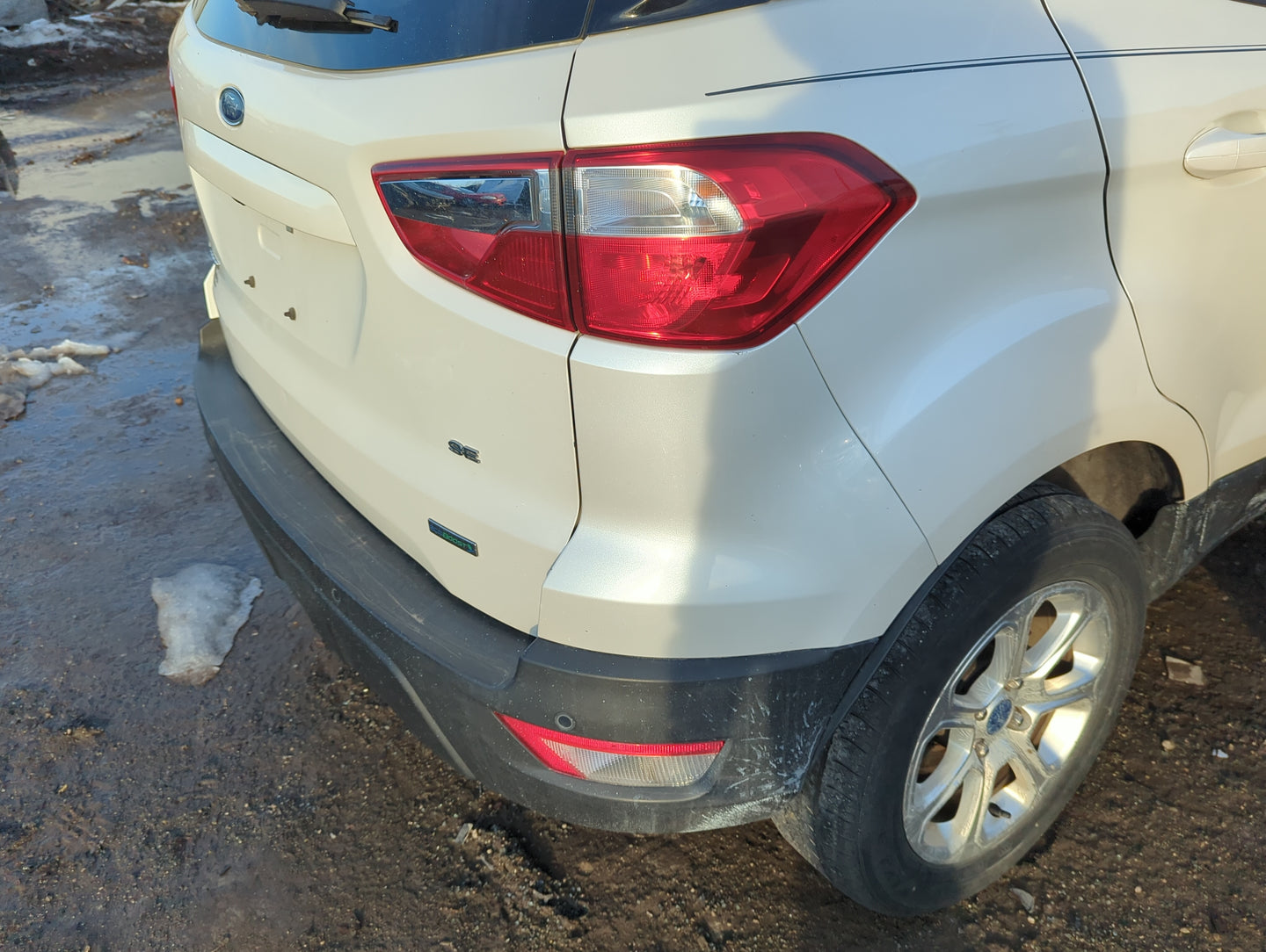 2018-2018 Ford Ecosport Rear Bumper Assembly Oem - Oemusedautoparts1.com