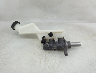compare product 2018-2022 Ford Ecosport Brake Master Cylinder