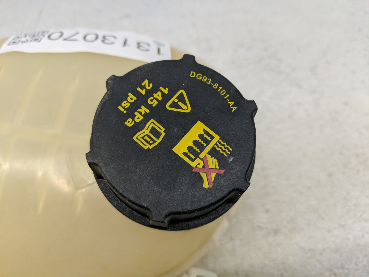 2018-2022 Ford Ecosport Windshield Washer Fluid Reservoir Bottle Oem - Oemusedautoparts1.com