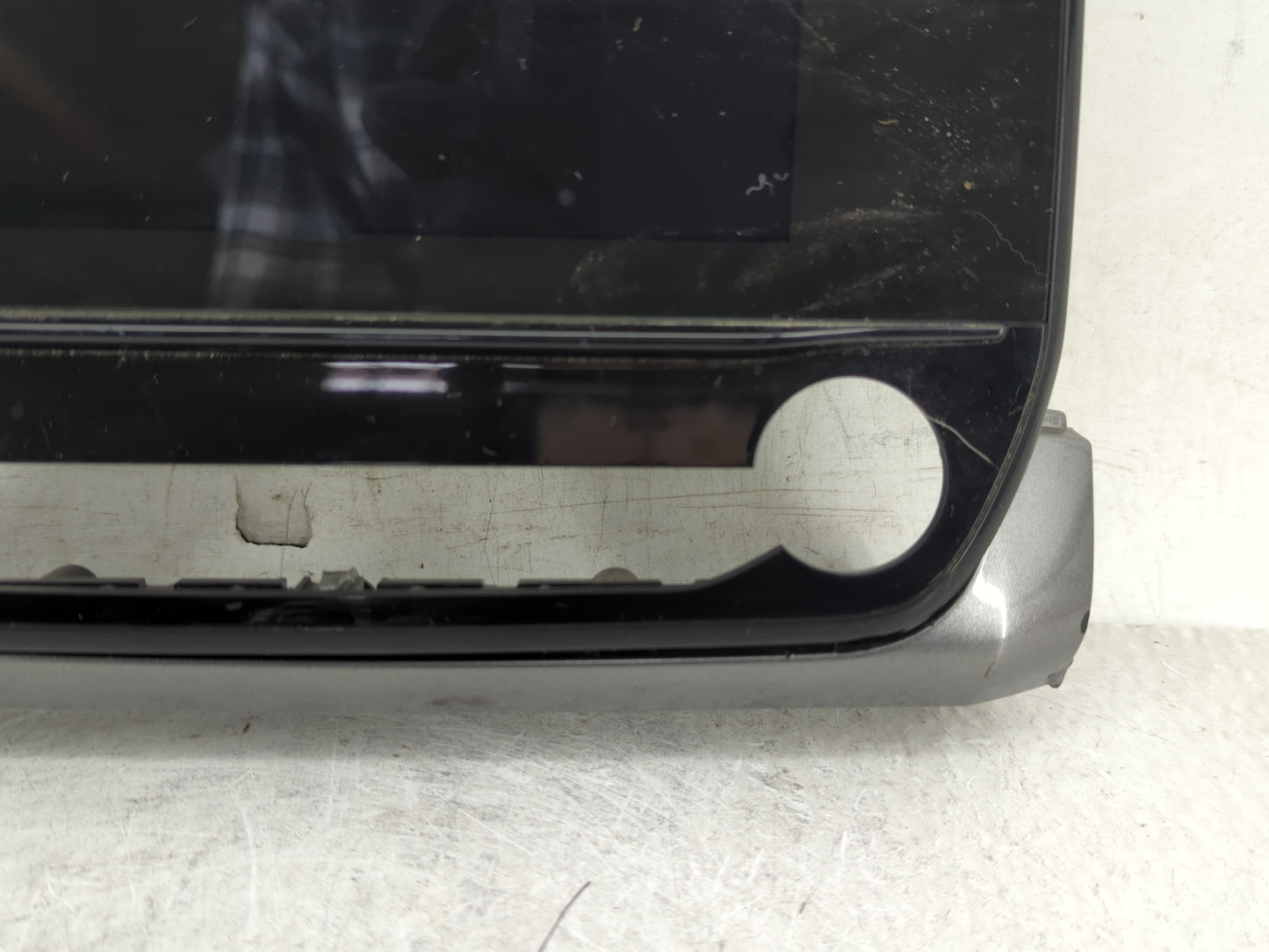 2018-2020 Ford Ecosport Information Display Screen - Oemusedautoparts1.com