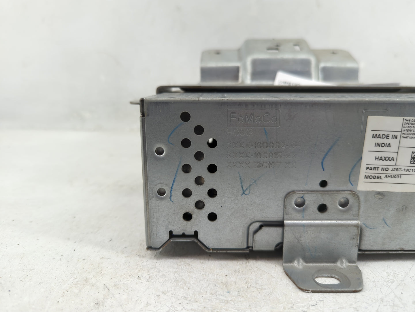2018-2019 Ford Ecosport Radio AM FM Cd Player Receiver Replacement P/N:J2BT-19C107-HL Fits Fits 2018 2019 OEM Used Auto Part