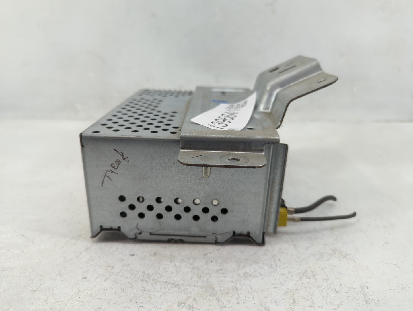 2018-2019 Ford Ecosport Radio AM FM Cd Player Receiver Replacement P/N:J2BT-19C107-HL Fits Fits 2018 2019 OEM Used Auto Part