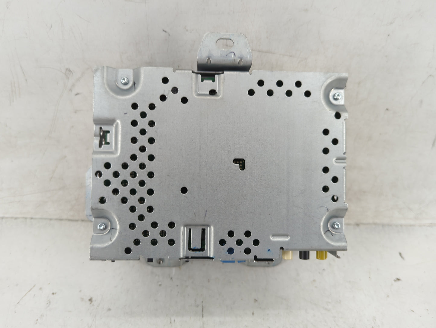 2018-2019 Ford Ecosport Radio AM FM Cd Player Receiver Replacement P/N:J2BT-19C107-HL Fits Fits 2018 2019 OEM Used Auto Part