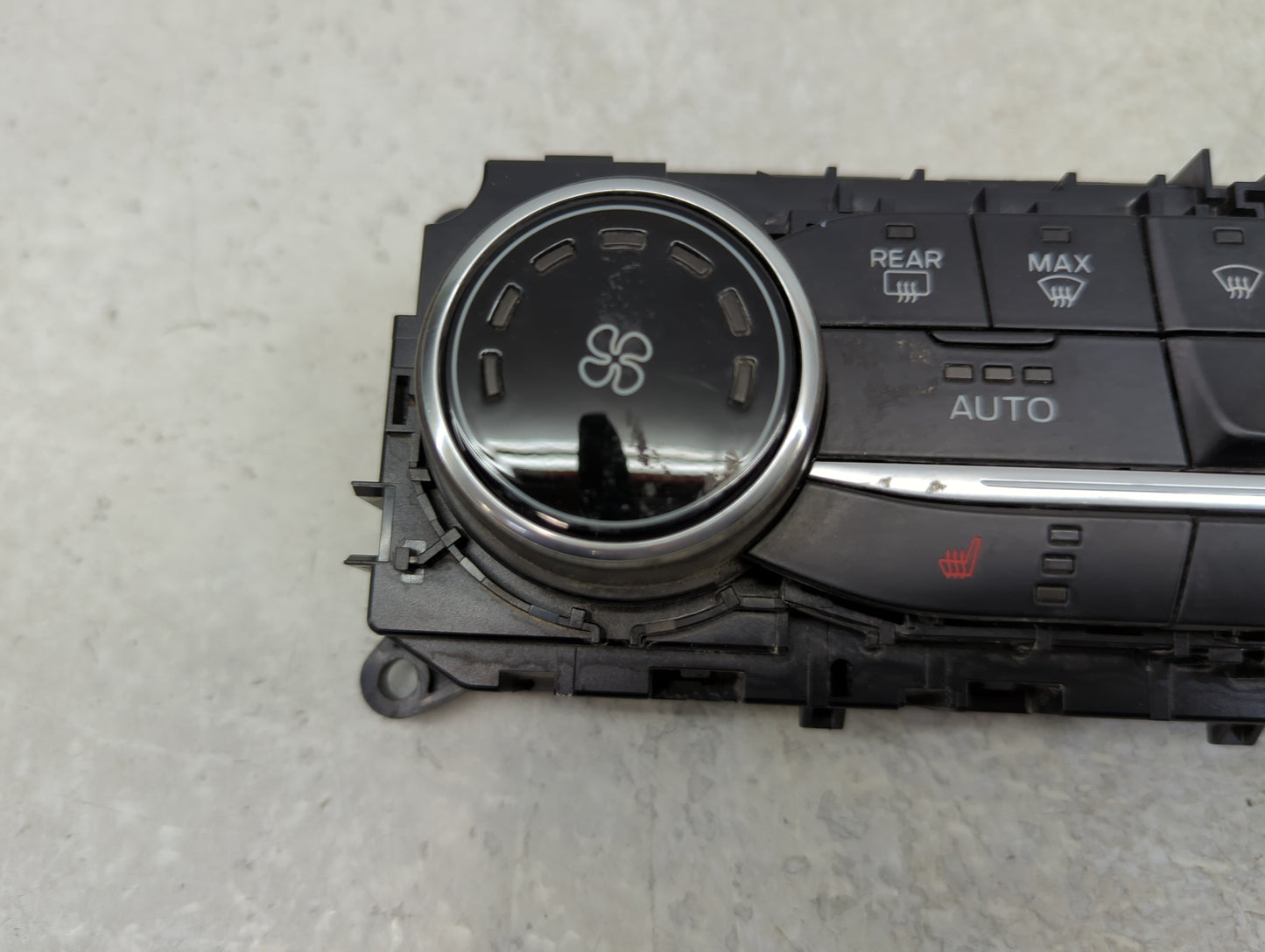 2018-2020 Ford Ecosport Climate Control Module Temperature AC/Heater Replacement P/N:GN15-18C612-CG Fits Fits 2018 2019 2020