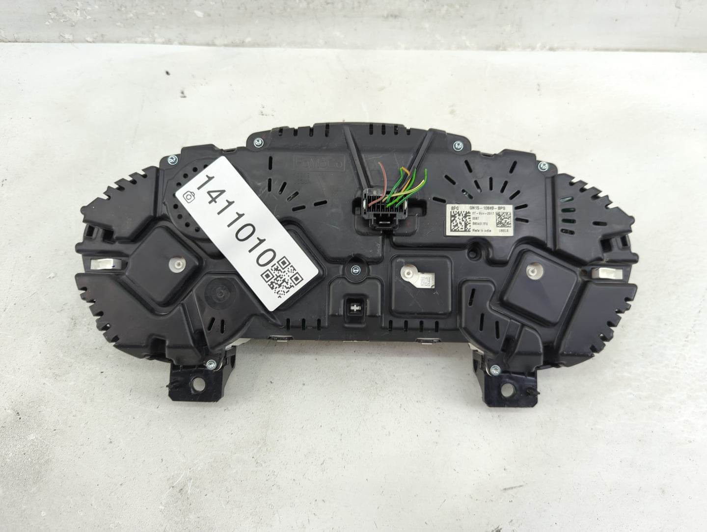 2018-2019 Ford Ecosport Instrument Cluster Speedometer Gauges P/N:GN15-10849-BPG Fits Fits 2018 2019 OEM Used Auto Parts - O