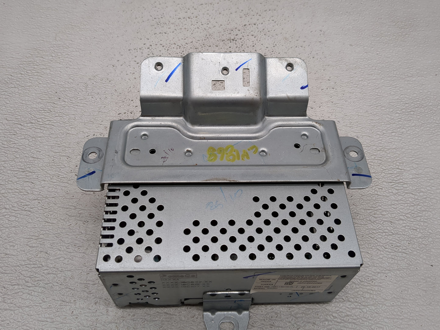 2018-2022 Ford Ecosport Radio AM FM Cd Player Receiver Replacement P/N:J2BT-19C107-FL Fits Fits 2018 2019 2020 2021 2022 OEM