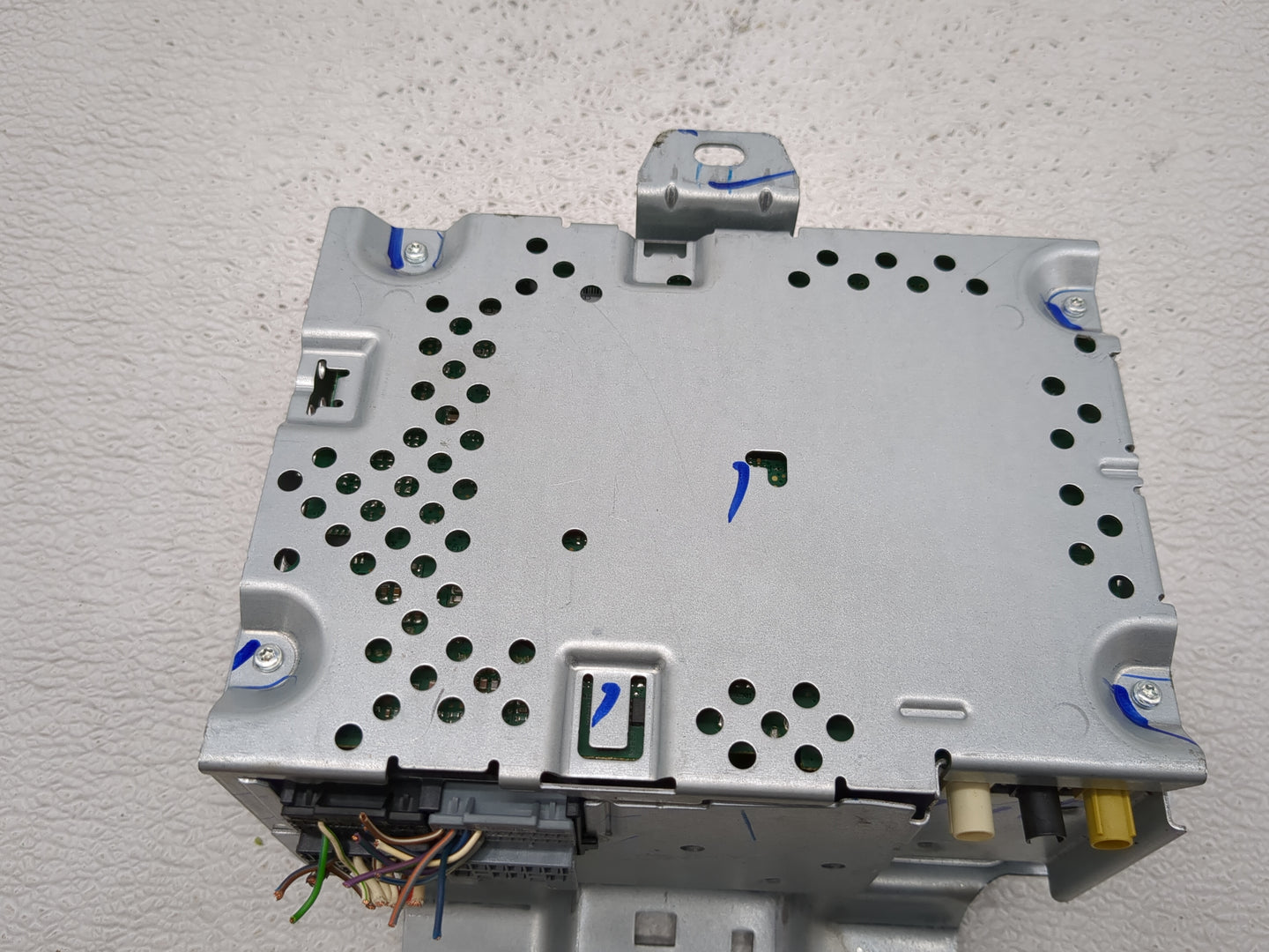 2018-2022 Ford Ecosport Radio AM FM Cd Player Receiver Replacement P/N:J2BT-19C107-FL Fits Fits 2018 2019 2020 2021 2022 OEM