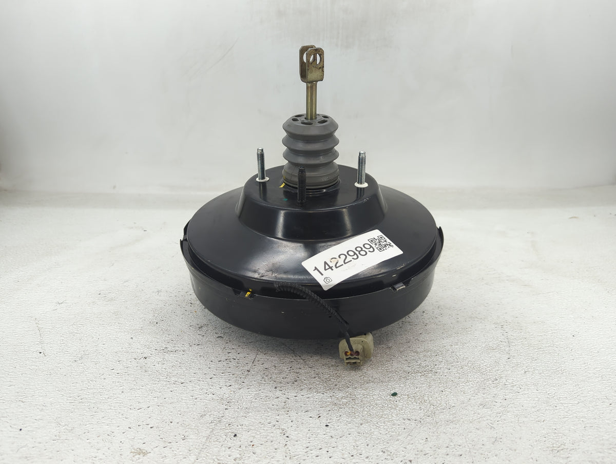 2018-2022 Ford Ecosport Power Brake Booster Oem 1422989 - Oemusedautoparts1.com