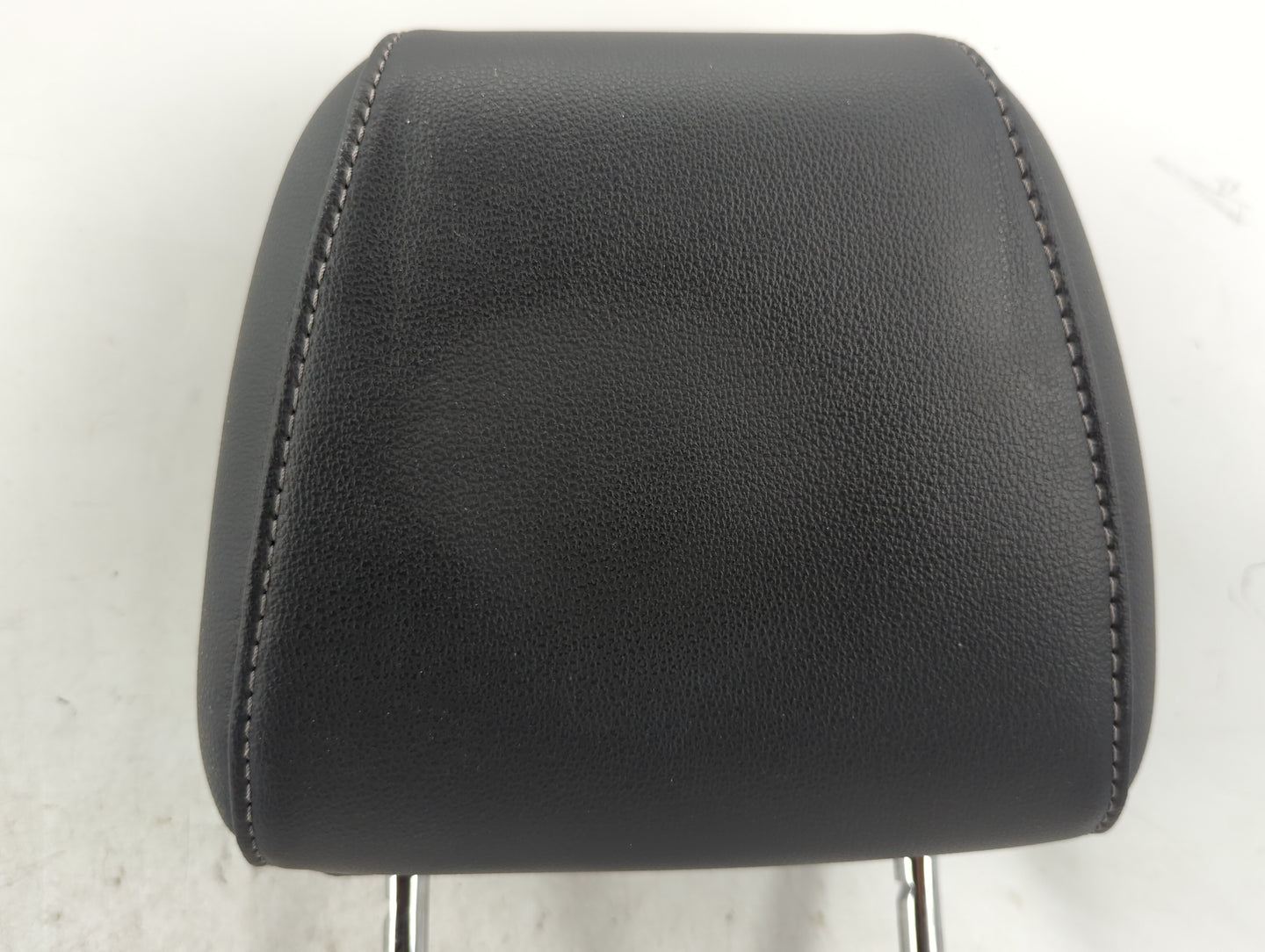 2018-2022 Ford Ecosport Headrest Head Rest Front Driver Passenger Seat Fits Fits 2018 2019 2020 2021 2022 OEM Used Auto Part