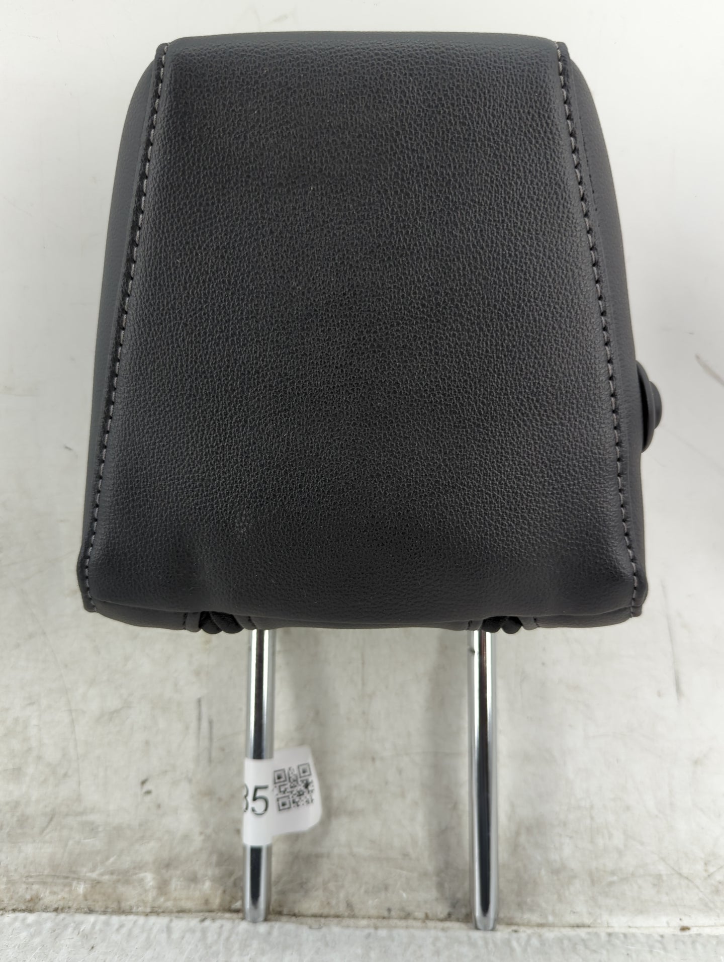 2018 Ford Ecosport Headrest Head Rest Front Driver Seat Black - Oemusedautoparts1.com