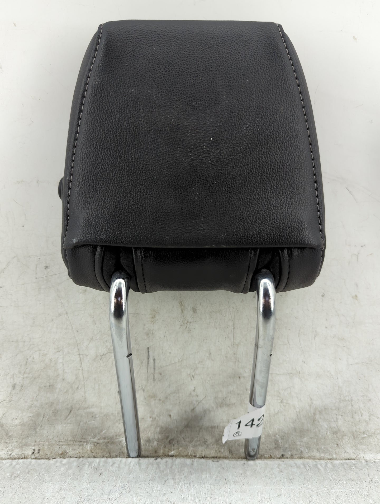 2018 Ford Ecosport Headrest Head Rest Front Driver Seat Black - Oemusedautoparts1.com