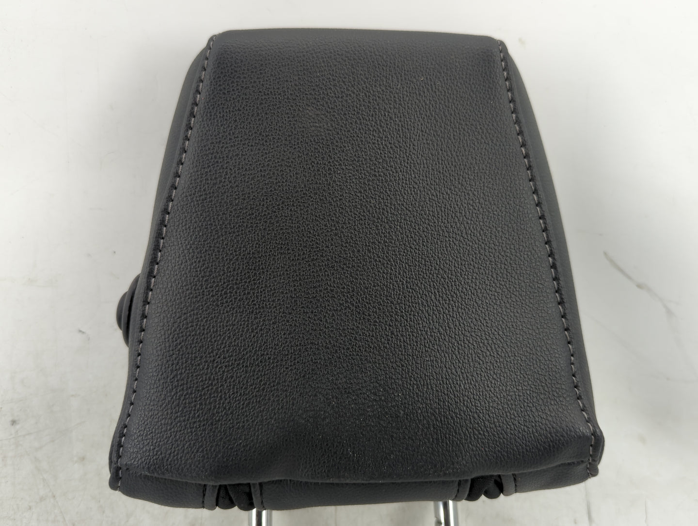 2018-2022 Ford Ecosport Headrest Head Rest Front Driver Passenger Seat Fits Fits 2018 2019 2020 2021 2022 OEM Used Auto Part