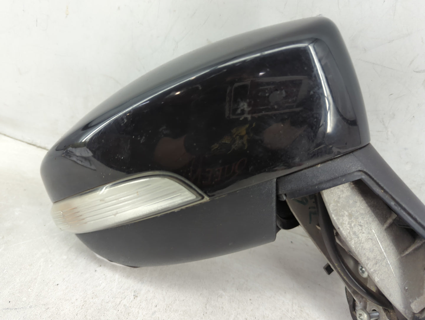 2018-2022 Ford Ecosport Passenger Side View Mirror - Right Door Mirror OEM Used - Oemusedautoparts1.com