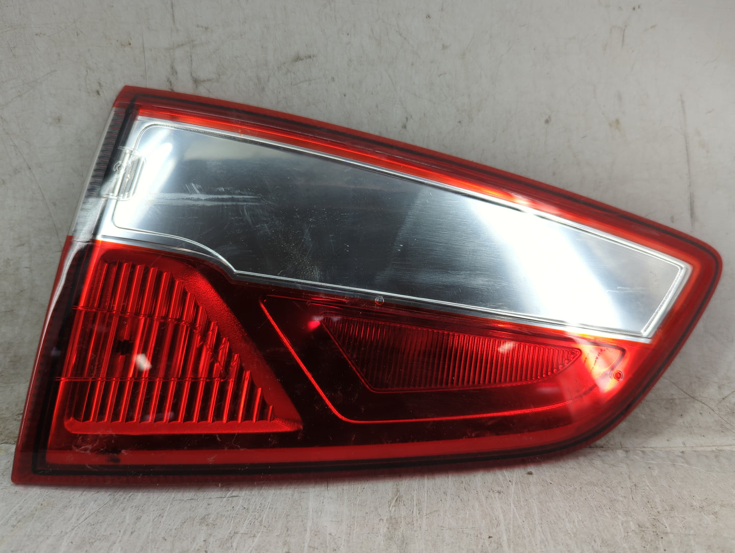 2018-2022 Ford Ecosport Tail Light Assembly Driver Left OEM Fits Fits 2018 2019 2020 2021 2022 OEM Used Auto Parts - Oemused