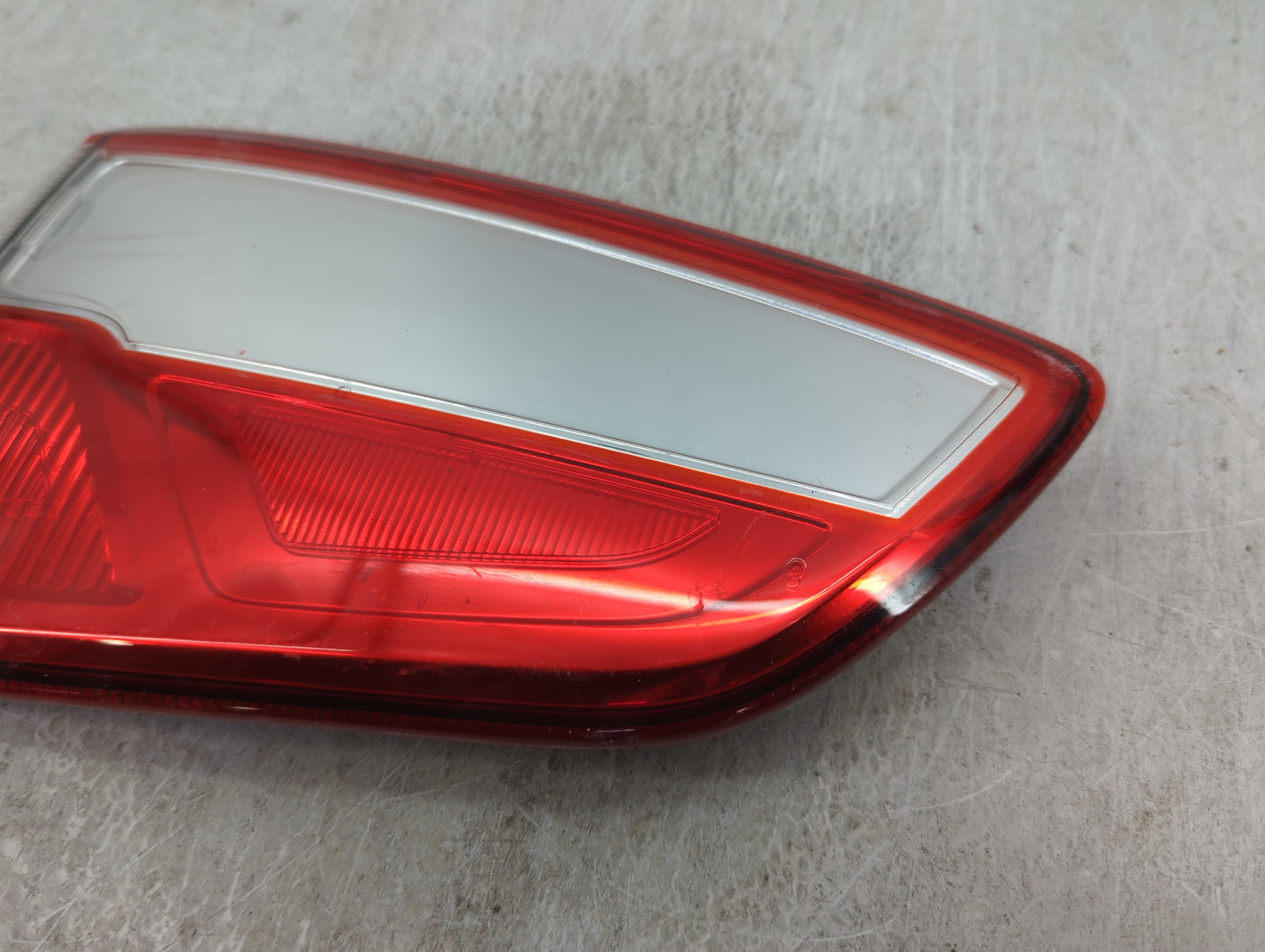 2018-2022 Ford Ecosport Tail Light Assembly Driver Left OEM Fits Fits 2018 2019 2020 2021 2022 OEM Used Auto Parts - Oemused