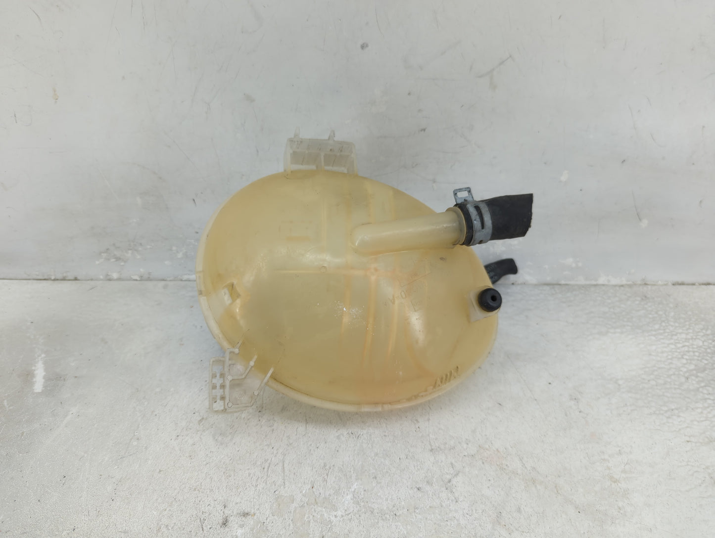 2018-2022 Ford Ecosport Radiator Coolant Overflow Expansion Tank Bottle 1433239 - Oemusedautoparts1.com