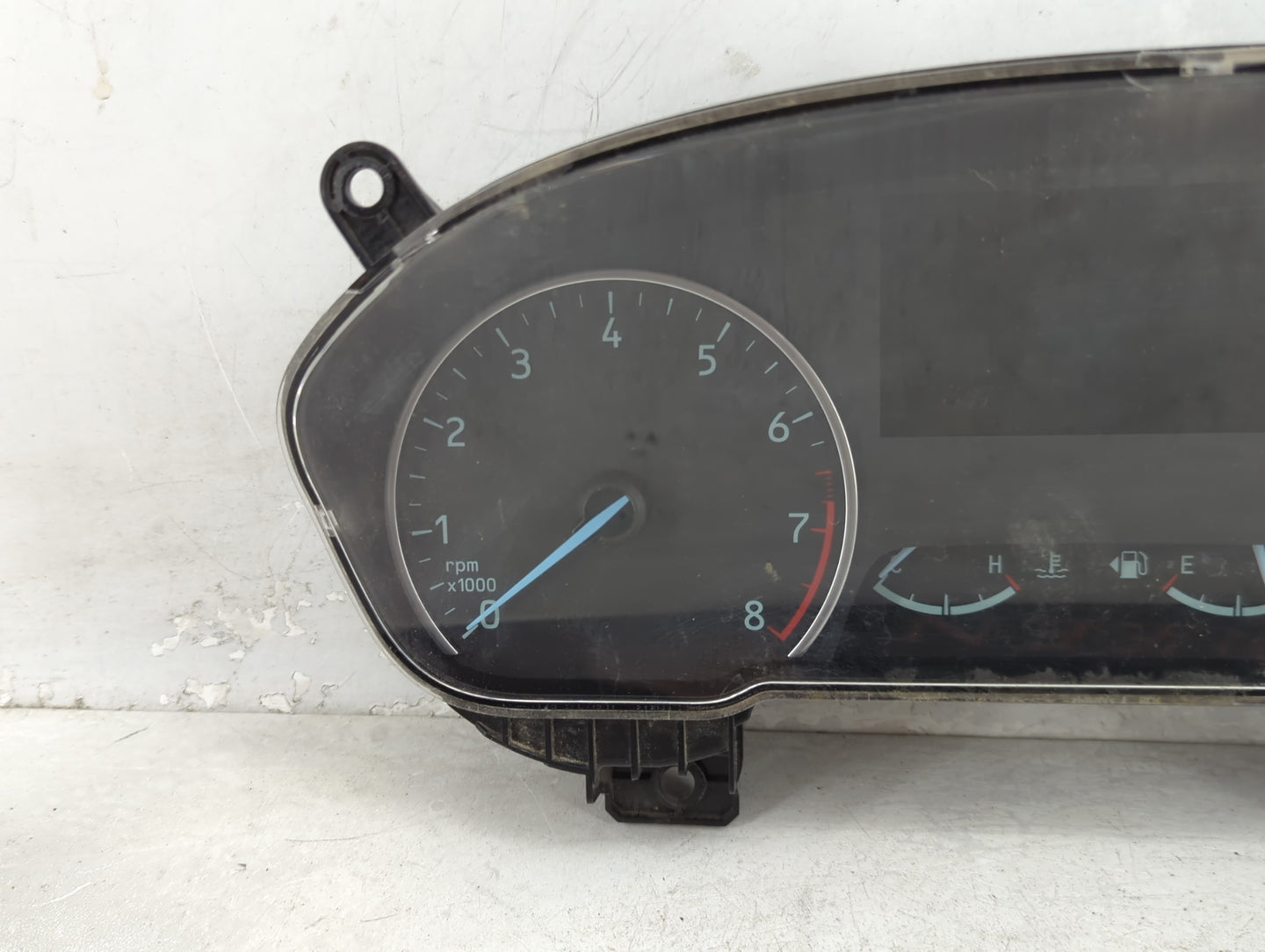 2018-2019 Ford Ecosport Instrument Cluster Speedometer Gauges P/N:GN15-10849-BPG Fits Fits 2018 2019 OEM Used Auto Parts - O