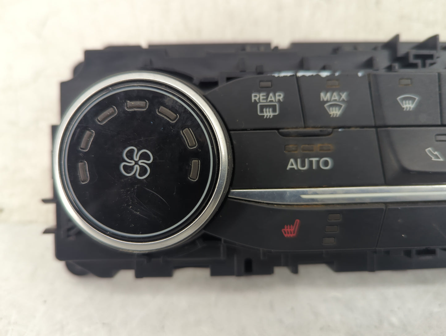 2018-2020 Ford Ecosport Climate Control Module Temperature AC/Heater Replacement P/N:GN15-18C612-CH Fits Fits 2018 2019 2020