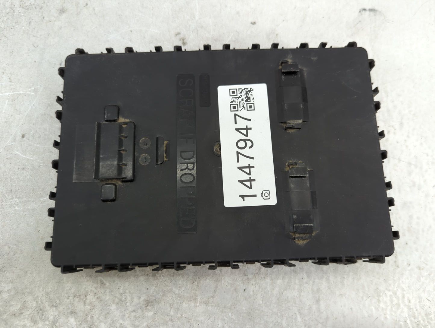 2018-2022 Ford Ecosport Body Control Module Bcm Inner Cabin Fuse Box - Oemusedautoparts1.com