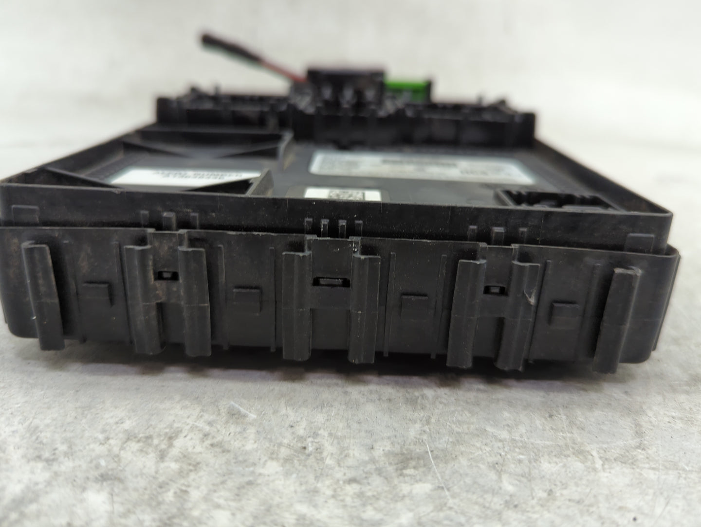 2018-2022 Ford Ecosport Body Control Module Bcm Inner Cabin Fuse Box - Oemusedautoparts1.com