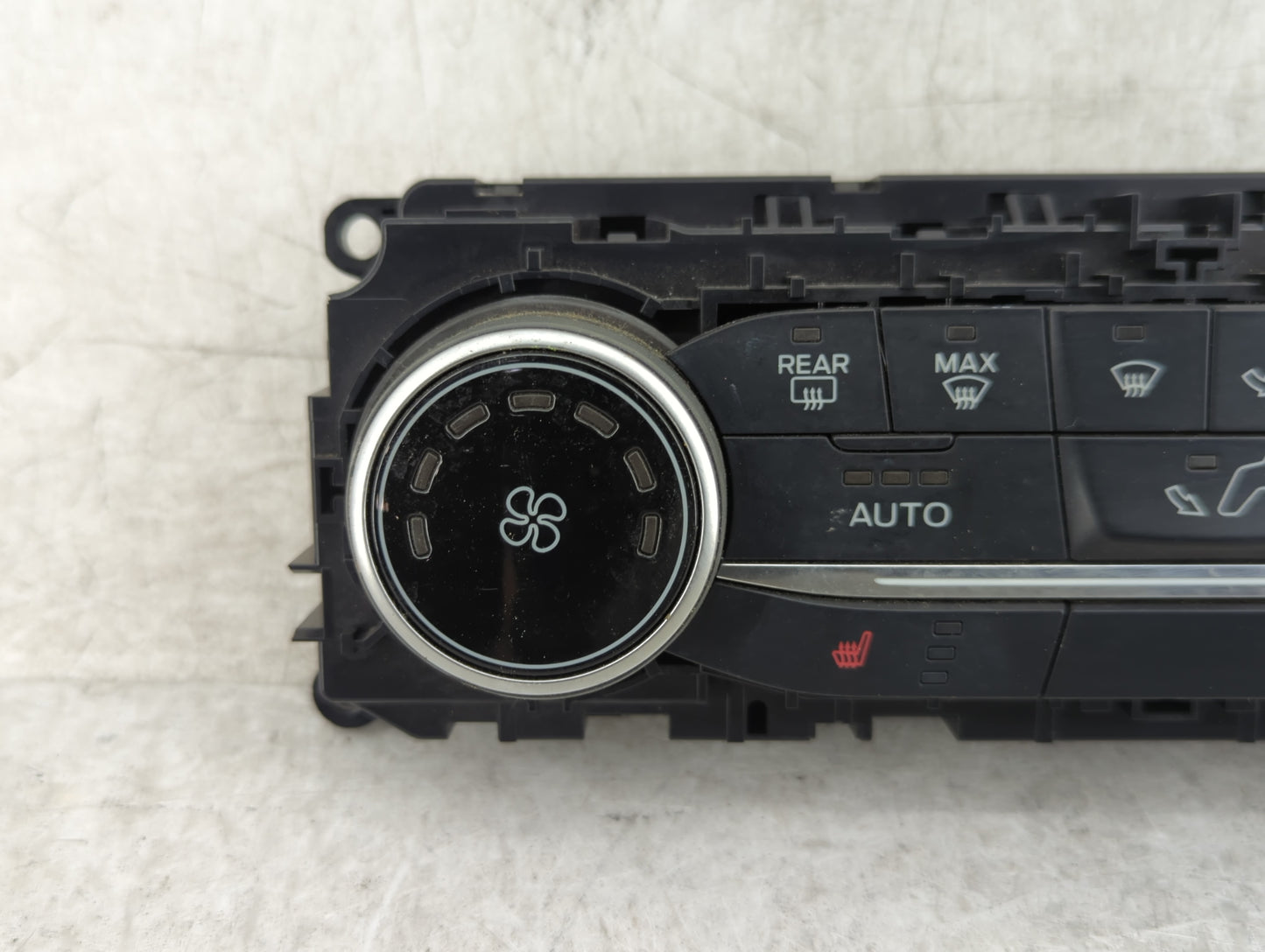 2018-2020 Ford Ecosport Climate Control Module Temperature AC/Heater Replacement P/N:GN15-18C612-CF Fits Fits 2018 2019 2020