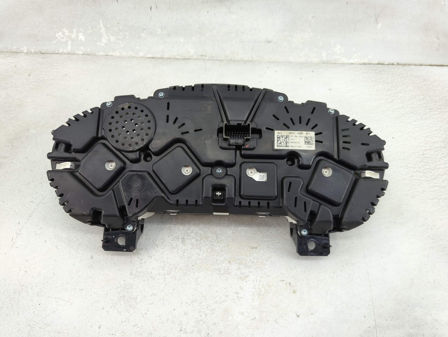 2018-2019 Ford Ecosport Instrument Cluster Speedometer Gauges P/N:GN15-10849-BPG Miles:88K Fits Fits 2018 2019 OEM Used Auto