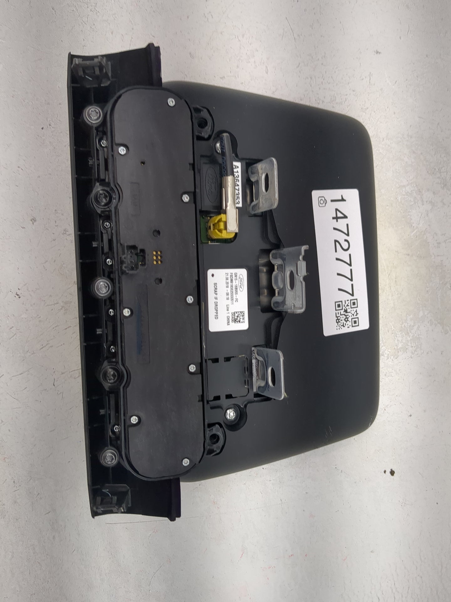 2018-2019 Ford Ecosport Information Display Screen 1472777 - Oemusedautoparts1.com