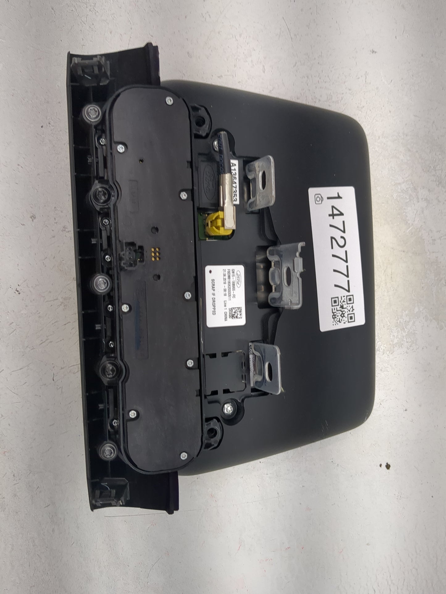 2018-2019 Ford Ecosport Information Display Screen 1472777 - Oemusedautoparts1.com