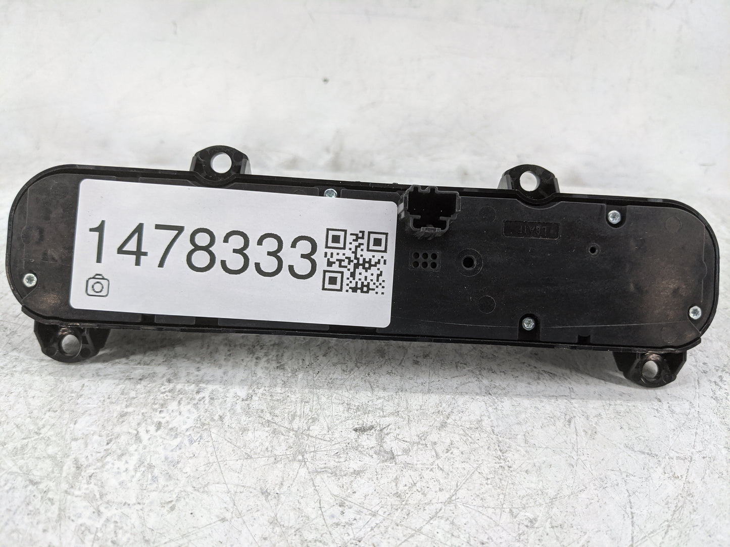 2018-2020 Ford Ecosport Radio AM FM Cd Player Receiver Replacement P/N:GN15-18K811-HE 10175177-01 Fits Fits 2018 2019 2020 O